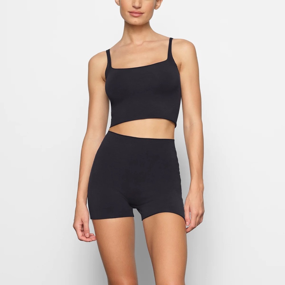 Skims Raw Edge Short